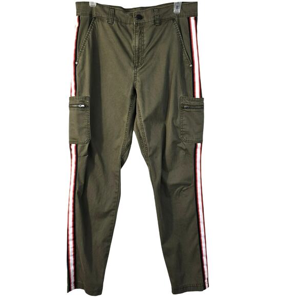 Athleta Summit Cargo Pant Women's 6 Army Green Side Stripe Athleisure Hiking - Picture 1 of 10